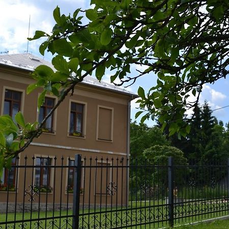 Pension Stara Skola Vysoke Zibridovice 외부 사진